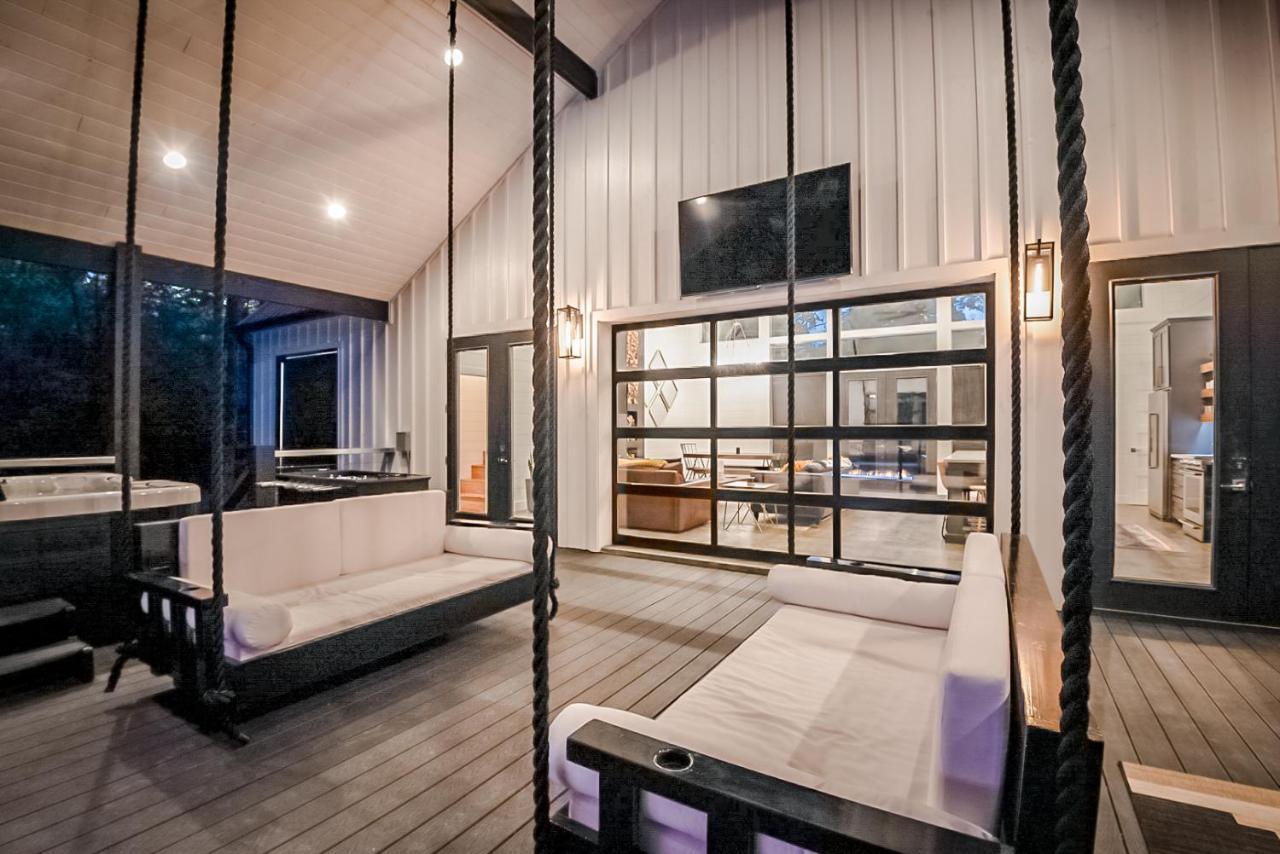 "The Barndo" 4Br Luxury Cabin, Hot Tub, Fire Pit, Bunks, Arcades, Playhouse! Broken Bow Zewnętrze zdjęcie